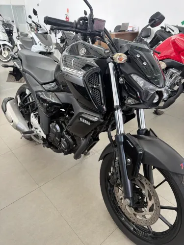 YAMAHA FZ15 ABS 2024