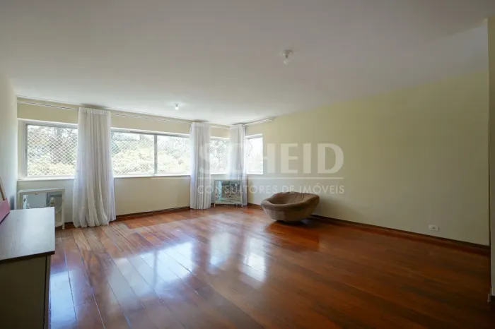 APARTAMENTO A VENDA NO CONDOMINIO GREEN VILLAGE BAIRRO DE INTERLAGOS 181 M² AC 4 QUARTOS 2