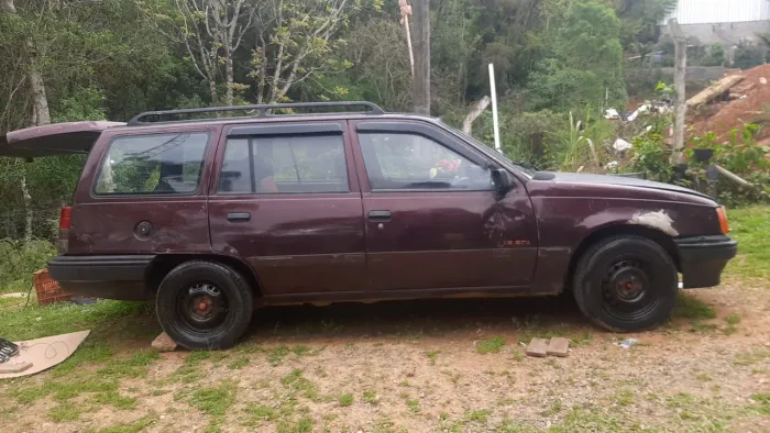 Chevrolet Ipanema GL 1.8 MPFI / EFI /SL 4P (álcool) 1994