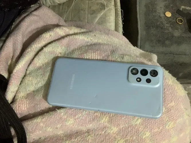 Celular para retirada de peças