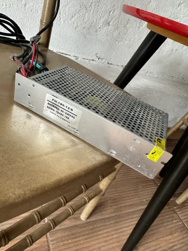 Fonte chaveada 15 AMP
