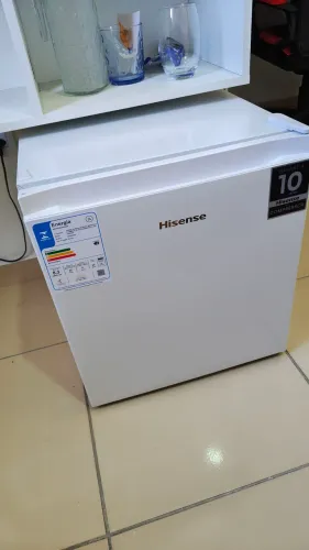 Frigobar Hisense 45 Litros.