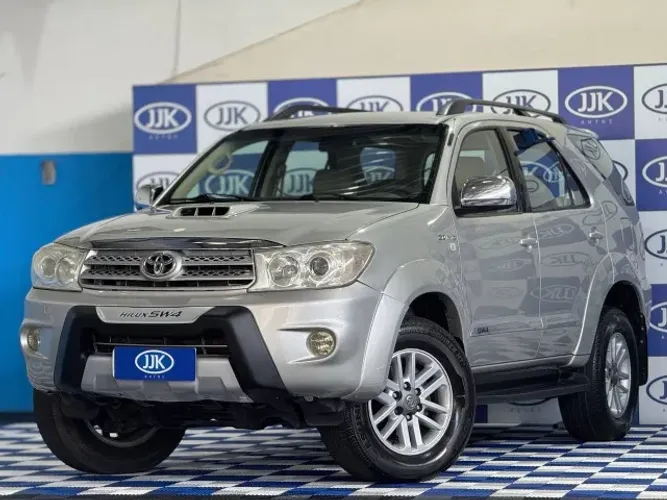 Toyota Hilux SW4 SRV D4-d 4X4 3.0 TDI Dies. AUT 2008