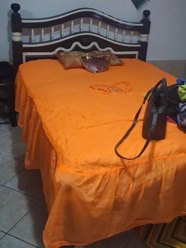 Cama de casal madeira rustica
