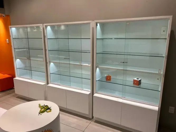 Vitrine Expositor, Balcão Caixa, Loja Completa