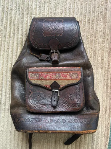 Mochila Artesanal de Couro Legítimo