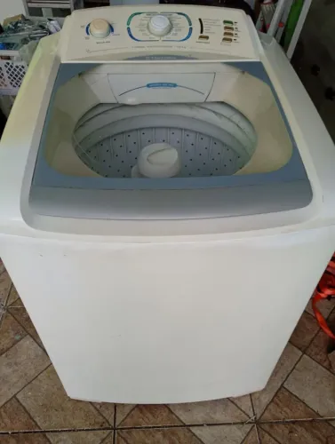 Máquina de lavar roupa 127v
