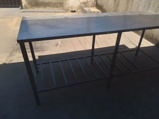 Vendo mesa de inox
