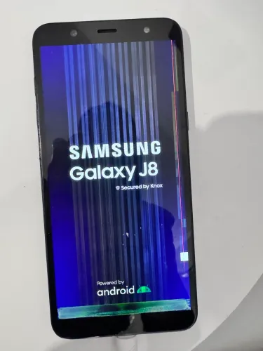 Celular Samsung J8 64gb p trocar tela