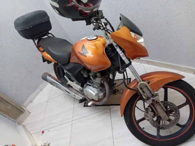 Honda CG 150 Titan Mix EX 2009/2010, valor negociável.