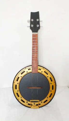 Banjo Preto e Dourado braço alongado captado