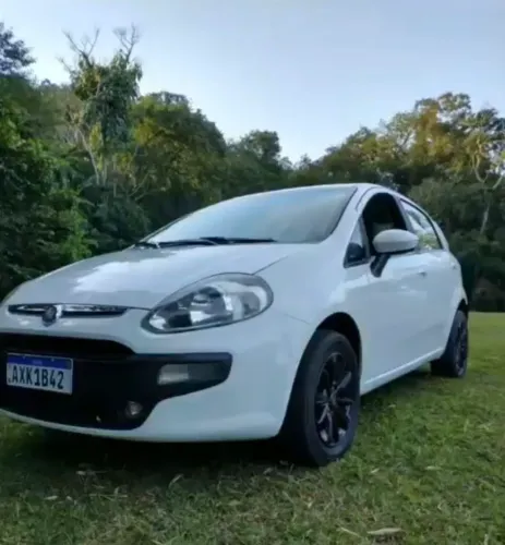 Fiat Punto Attractive 1.4 Fire Flex 8V 5P 2014