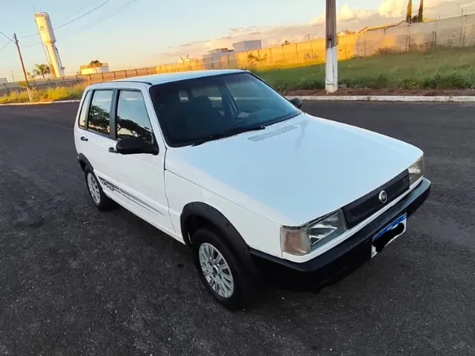 Fiat Uno Mille 1.0 Fire/ F.flex/ Economy 4P 2002