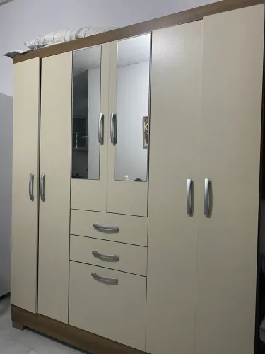 Guarda roupa