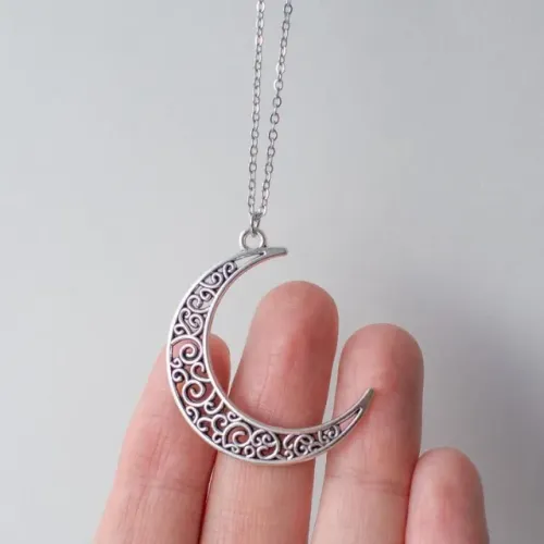 Colar Lua Crescente
