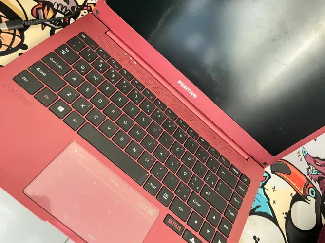 Notebook positivo (super usado)