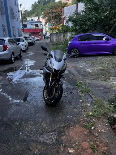 Vendo moto R3