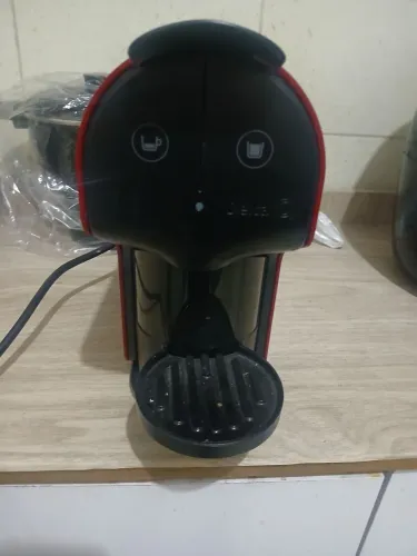 Cafeteira de capsulas Delta Q