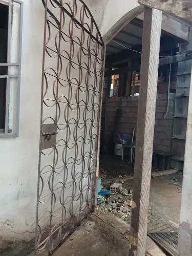 portão de ferro