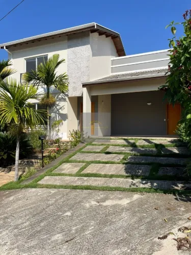 Casa em Condomínio de Luxo em Indaiatuba-SP - 3 Quartos, 1 Suíte, 2 Salas, 4 Banheiros, 4
