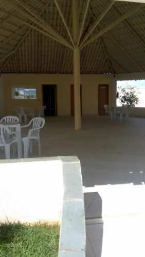 Vendo troco por veiculos lotes area chacarasc