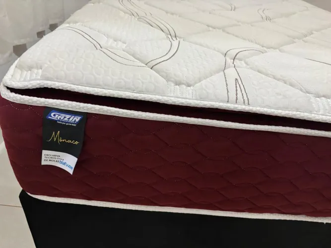 Cama box colchão e base separado