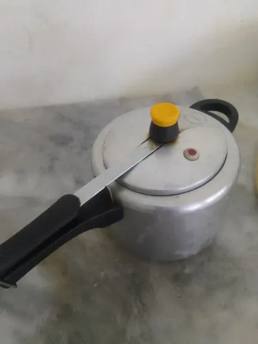 Panela de Pressão Rochedo 4,5 L