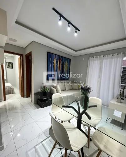 Apartamento com 2 quartos nos Ingleses