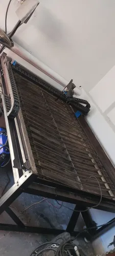 Mesa de corte a plasma CNC 