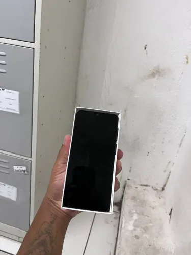 Celular A07 na caixar nunca usado.