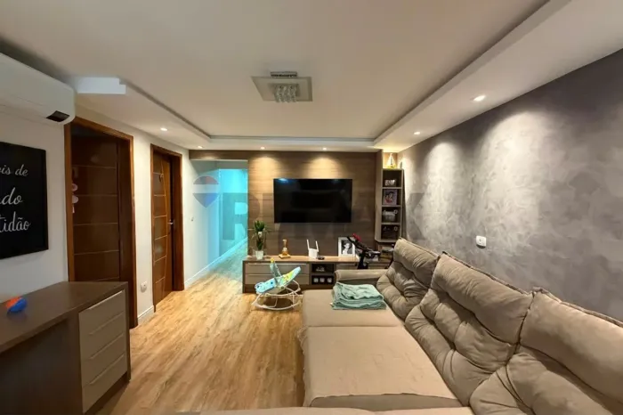 Casa á venda no Tatuquara, em Curitiba