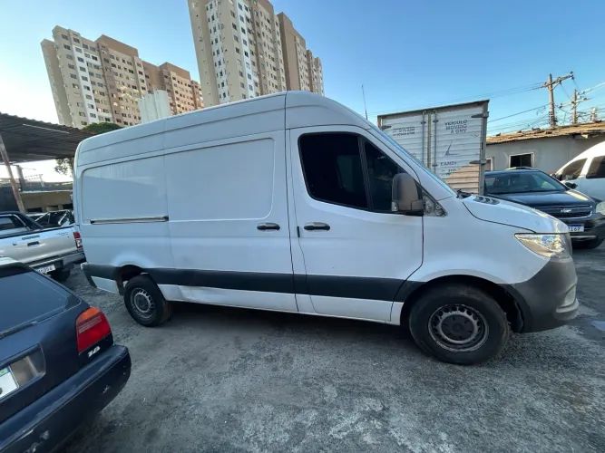 Mercedes-Benz Sprinter 314 Furgão Longo T.a. 2.2 Dies 2020