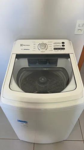 Máquina de Lavar Electrolux 14kg Branca Essential Care com Cesto Inox e Jet&Clean