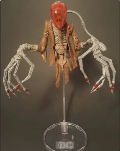 Action figure Bane e Espantalho Baf Dc multiverse mcfarlane 