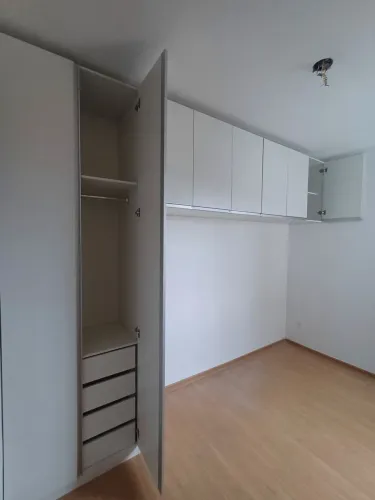 Monte sua cozinha planejada em 10x