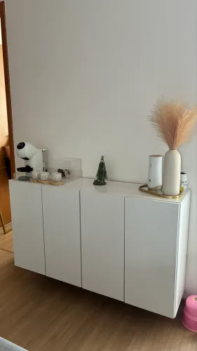 Aparador, buffet ou armário 