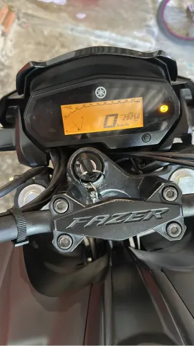 Moto Fazer 250