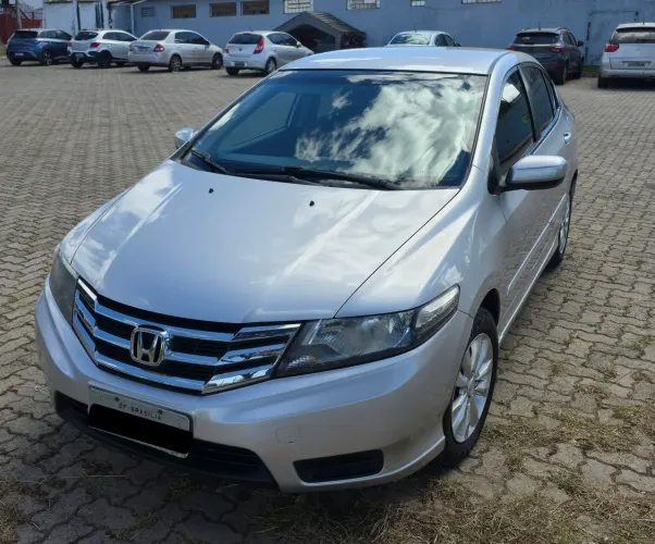 Honda City Sedan LX 1.5 Flex 16V 4P Mec. 2013