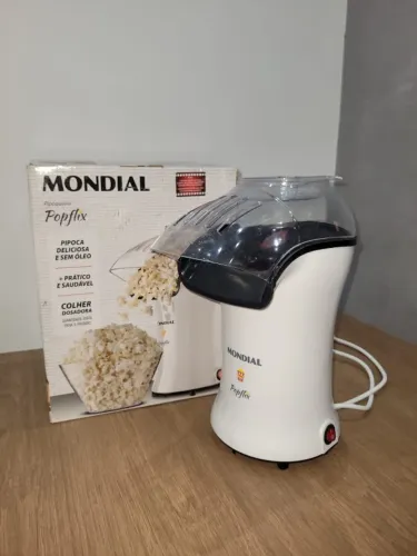 Pipoqueira Popflix Mondial | Branco | 1200W