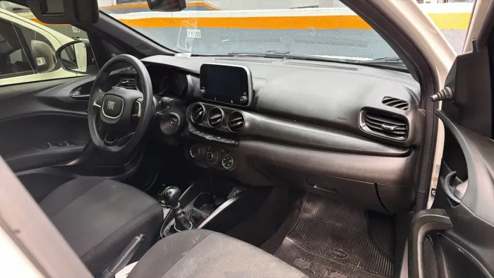 Fiat Cronos Drive 1.0 6V 2026