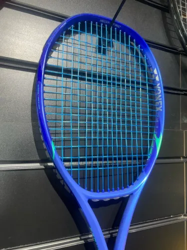 Yonex Ezone 98 2025 Blast Blue