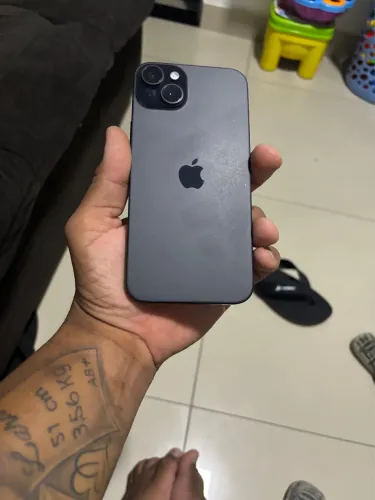 iPhone 15 plus