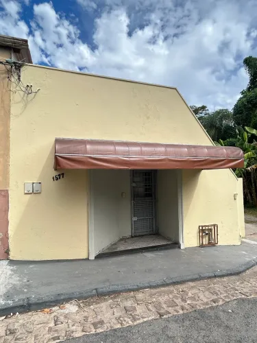 Sala comercial ótima localização *