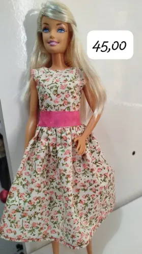 Vendo Barbie usadas