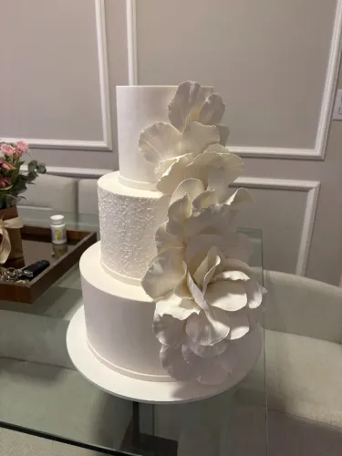 Bolo cenográfico casamento 3 andares