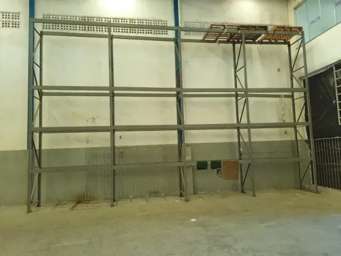 ESTRUTURA PORTA PALET EM AÇO