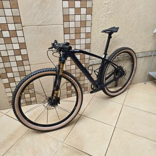 Caloi Elite Carbon 