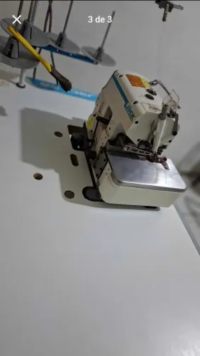 Vende-se essa máquina bem conservada por 2.500 obs.nao faço entrega