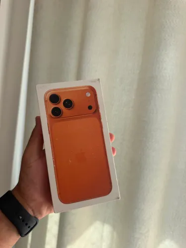 17 pro max laranja 256 GB