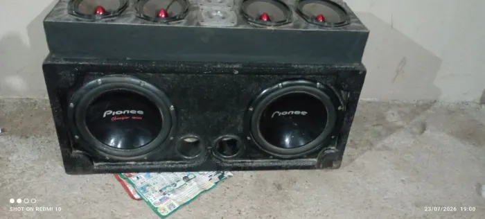Vendo som automotivo 